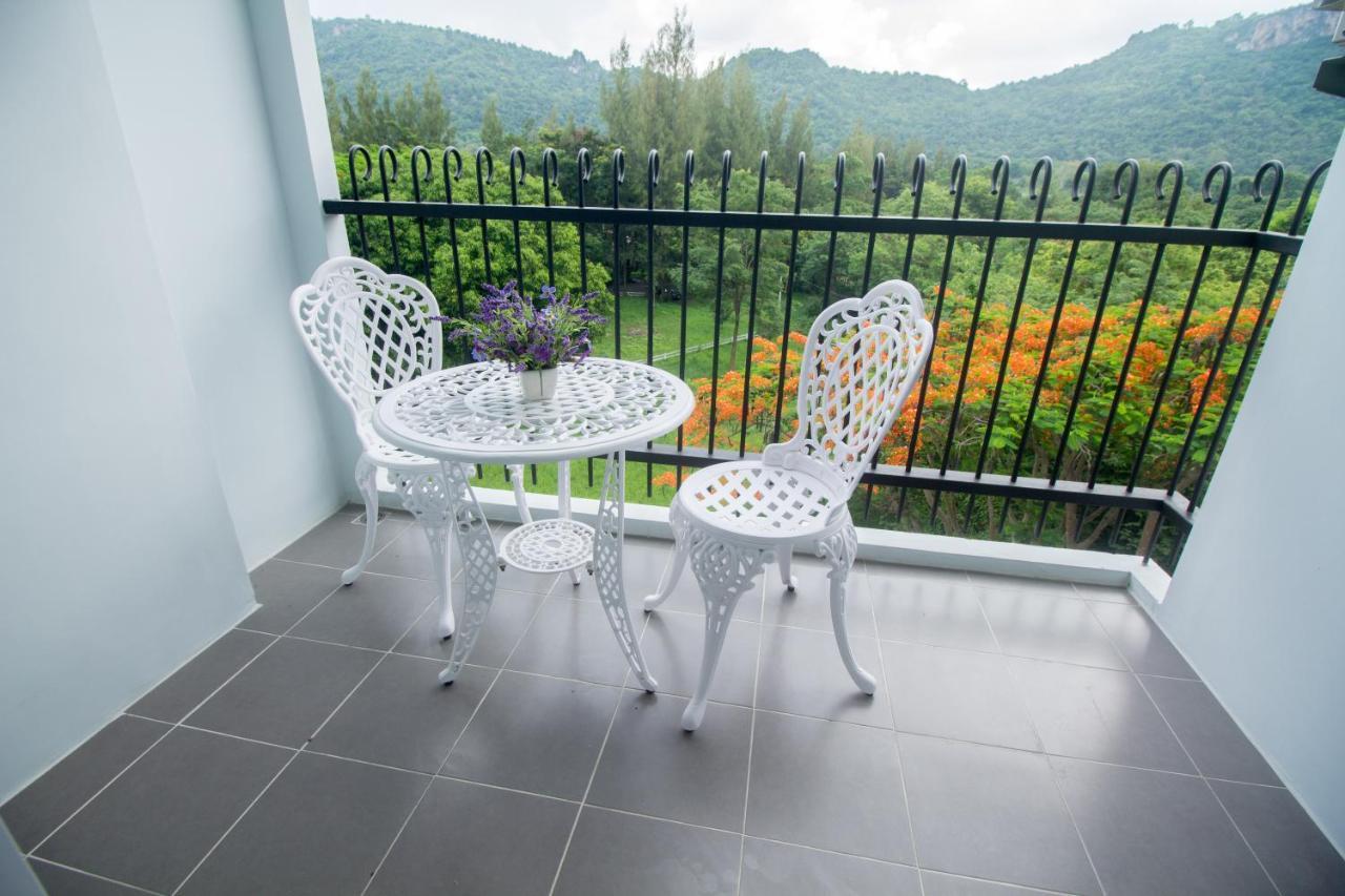 Apartamento Courtyard Khaoyai By August Mu Si Exterior foto